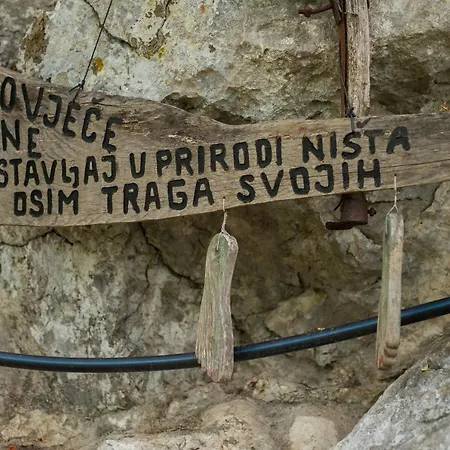 Galic * Ploce (Dubrovnik-Neretva)