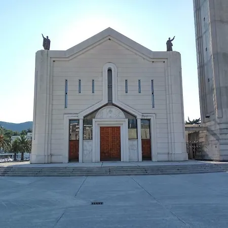 Galic * Ploce (Dubrovnik-Neretva)