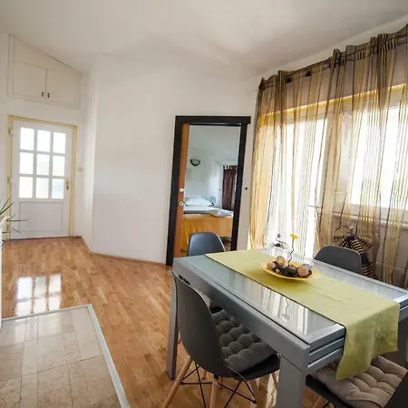 Galic Apartment Ploce (Dubrovnik-Neretva)